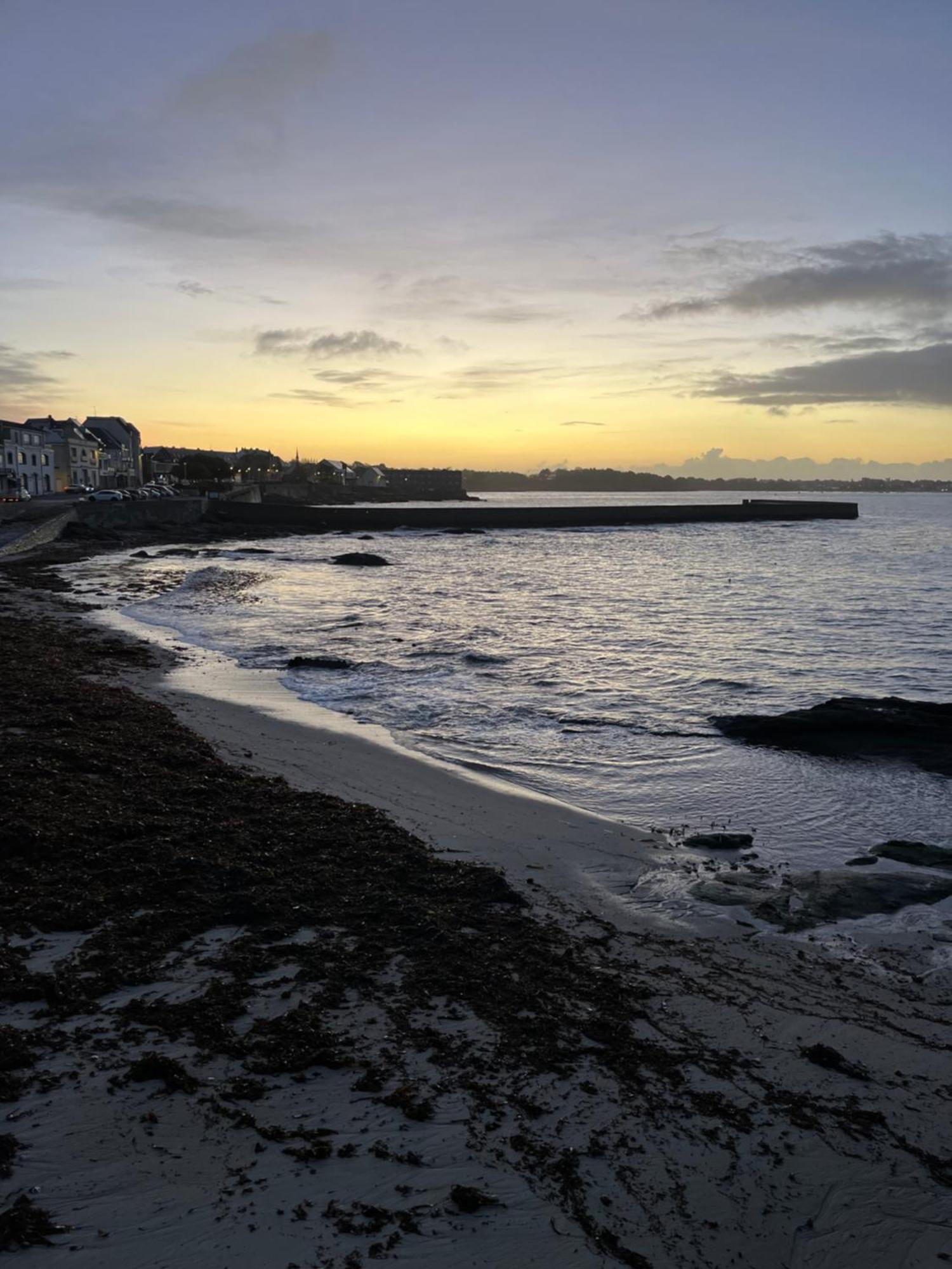 Au Bord De L'Eau Apartment Concarneau Exterior foto