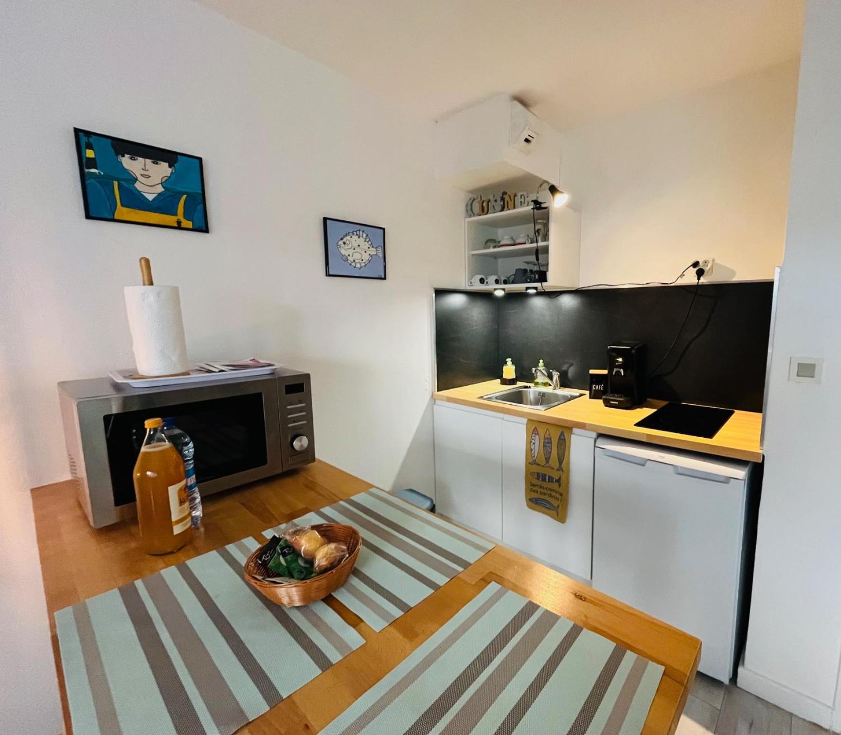 Au Bord De L'Eau Apartment Concarneau Exterior foto